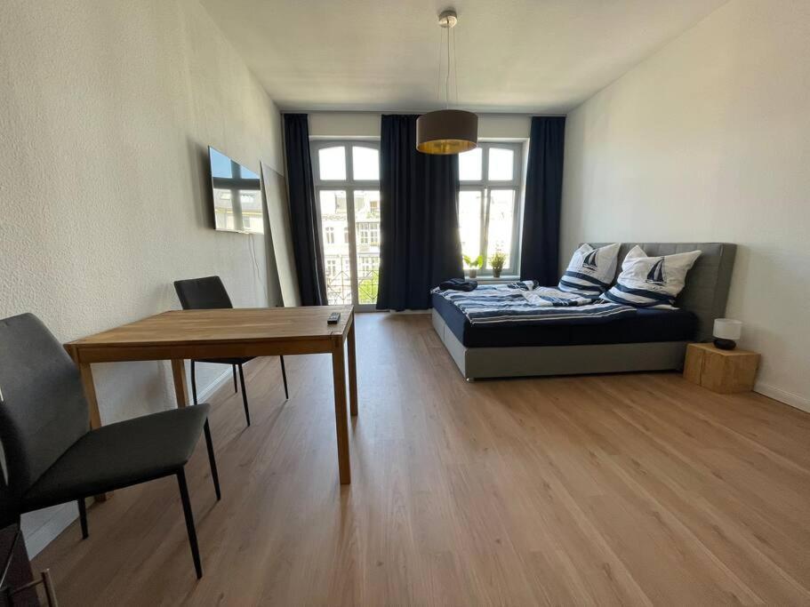 Innenstadt Refugium In Ruhiger Wasserlage+Balkon Leipzig Exterior foto